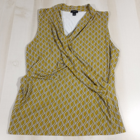 Ann Taylor Tops - Ann Taylor Faux Wrap Stretchy Sleeveless Blouse Size XL
